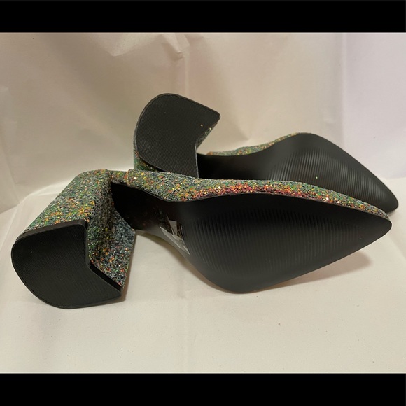 🎉HP🎉Shelly London Peacock Glitter Heels - Picture 8 of 16